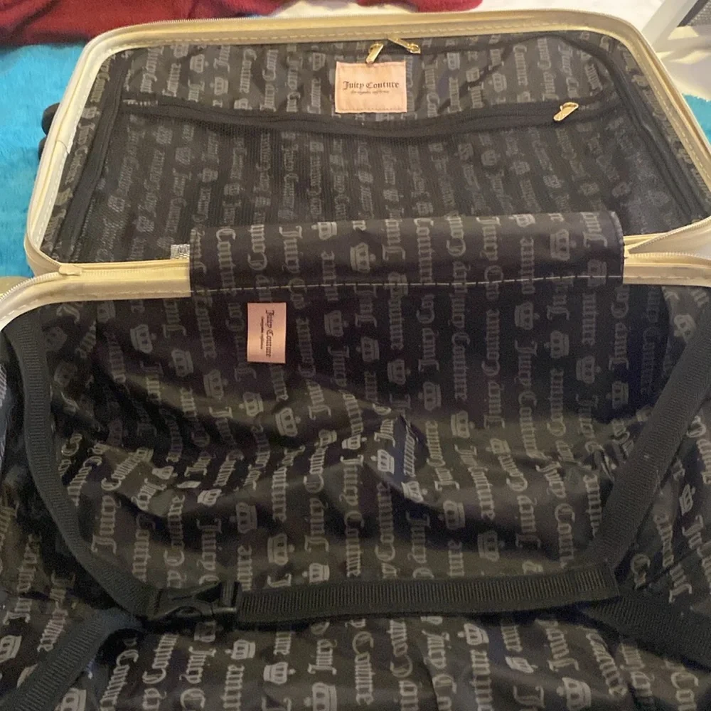 Brand New Beautiful Juicy Couture Luggage Set.
Cream in Color Hard Shell. NWT - Picture 5 of 6